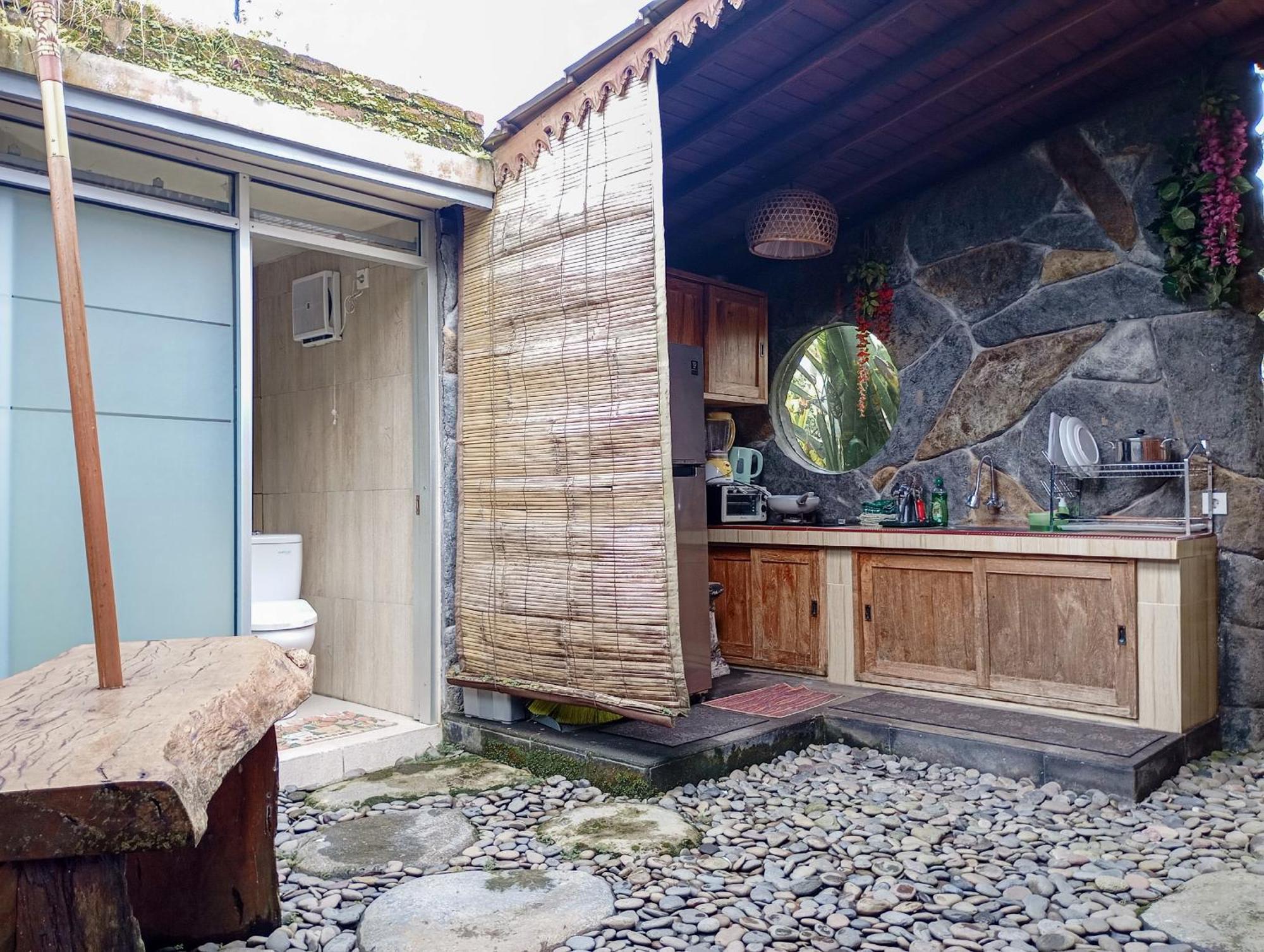 Nyoman Sandat House 1 Ubud  Exterior photo